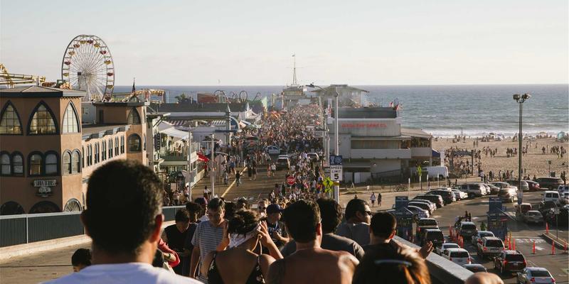 企业战略、运营效率与商业管理：构建可持续成功的铁三角