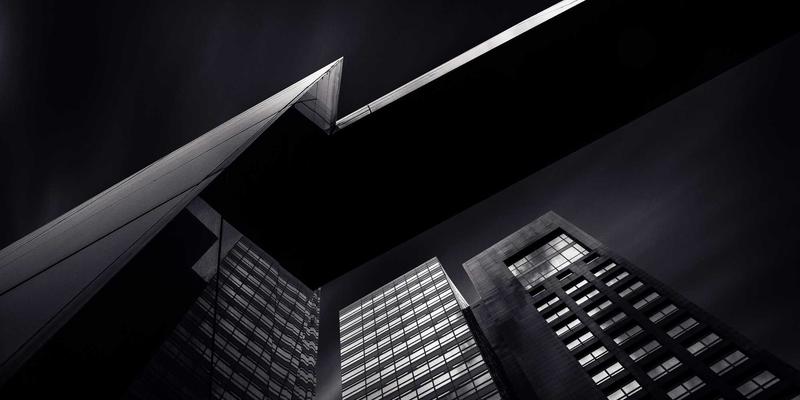 解锁卓越运营：如何通过战略咨询提升企业运营效率与竞争力